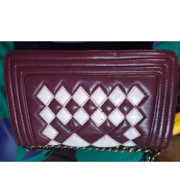 CHANEL Quilted Boy Bag in burgundy RARE!!! - Picture 8 of 16